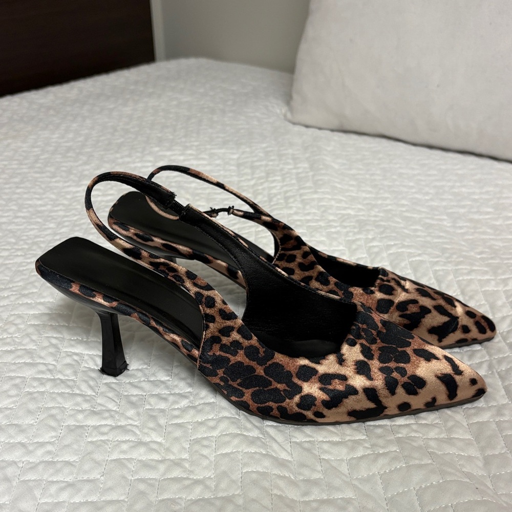 Source Unknown Leopard Print Slingback Heels - image 2